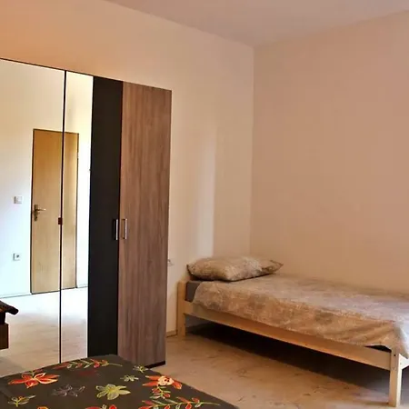 Klaudija Apartment